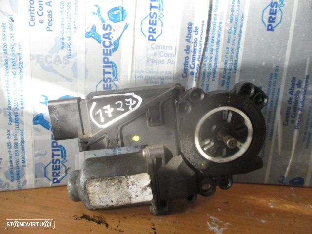 Motor Elevador Vidro 8200008330 RENAULT LAGUNA 2001 TD - 3