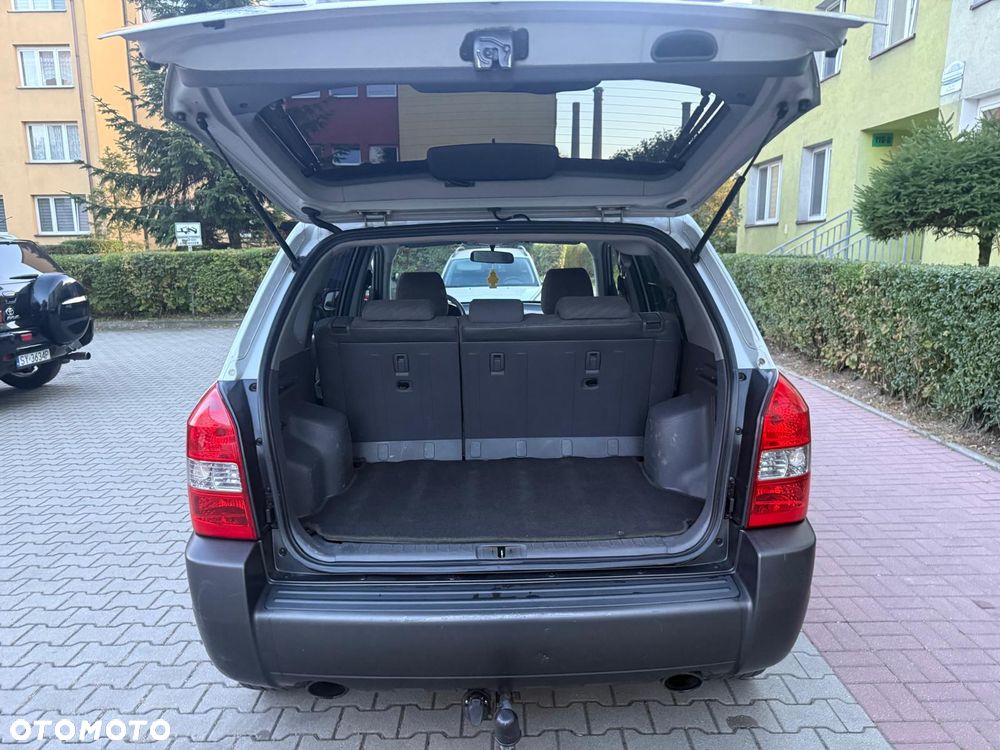 Hyundai Tucson 2.0 CRDi Elegance - 6