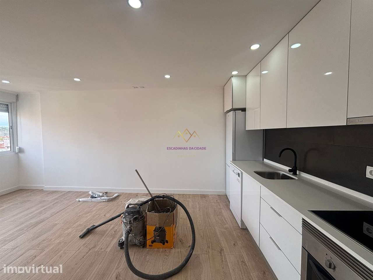 T2+1 Odivelas Remodelado - Grande imagem: 3/22
