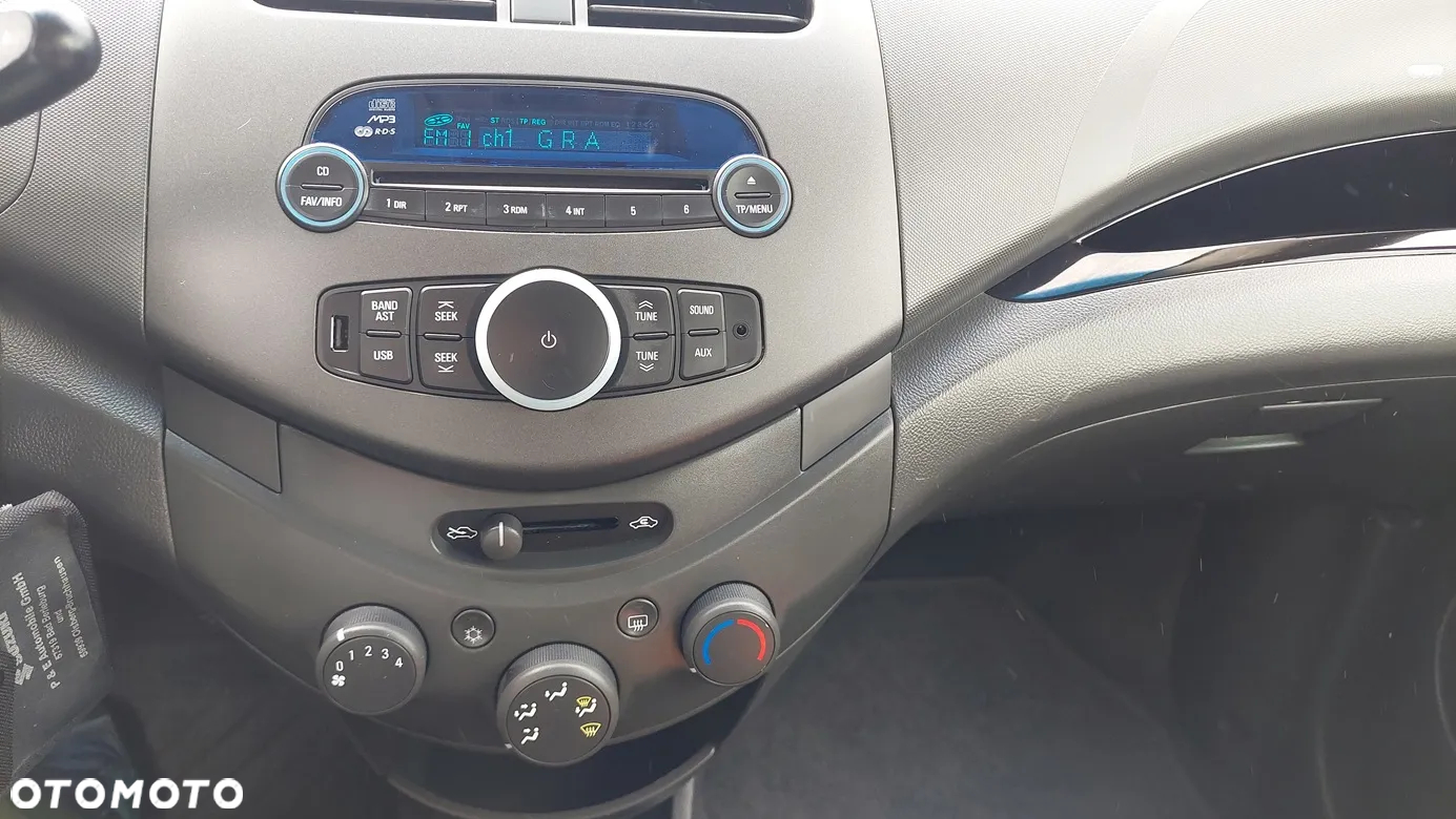 Chevrolet Spark - 10