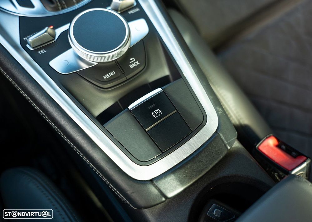 Audi TT Coupé 2.0 TFSI quattro S-line S tronic - 24