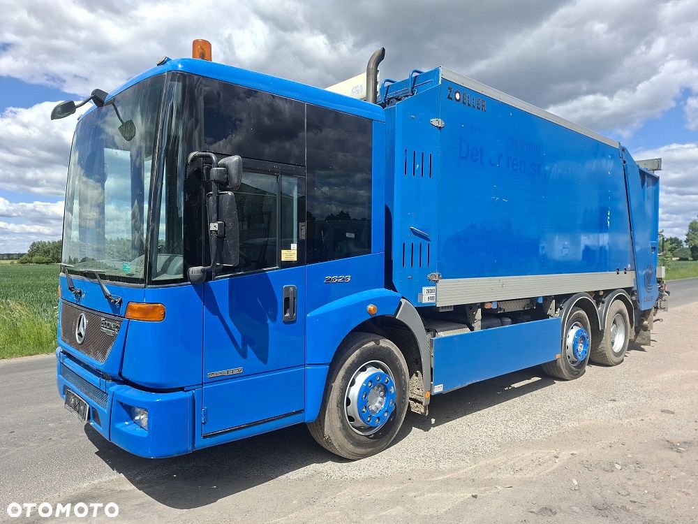 Mercedes-Benz Econic 2629 - 2