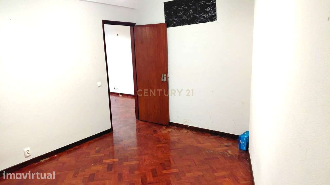 T2 Renovado no Centro do Funchal a Estrear na Rua do Carmo - Grande imagem: 4/11