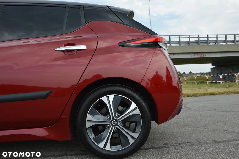 Nissan Leaf 40kWh N-Connecta - 35