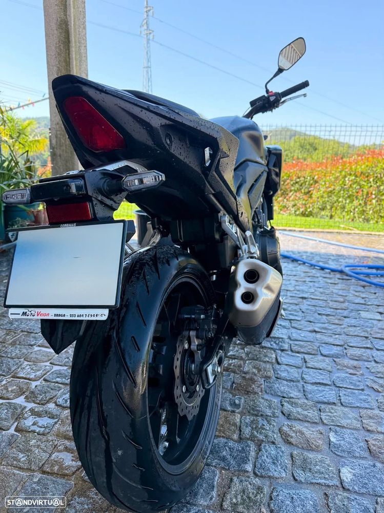 Honda CB - 2