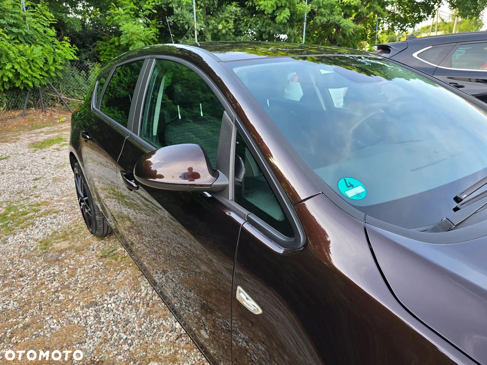 Opel Astra 1.4 Turbo Style - 10