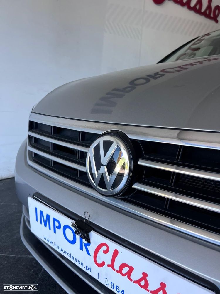 VW Passat 1.6 TDI Highline DSG - 8