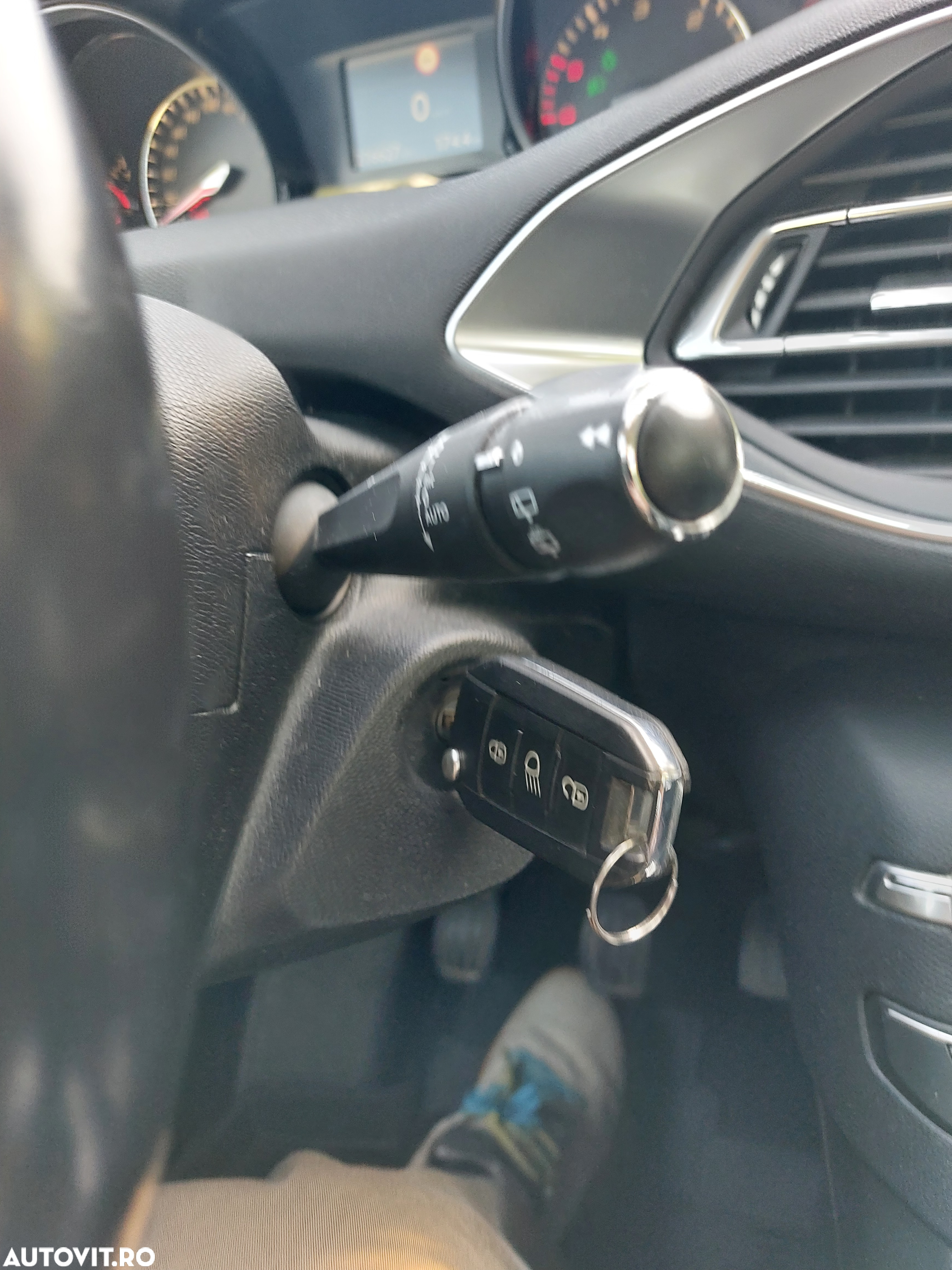 Peugeot 308 1.5 BlueHDi FAP STT Allure - 17