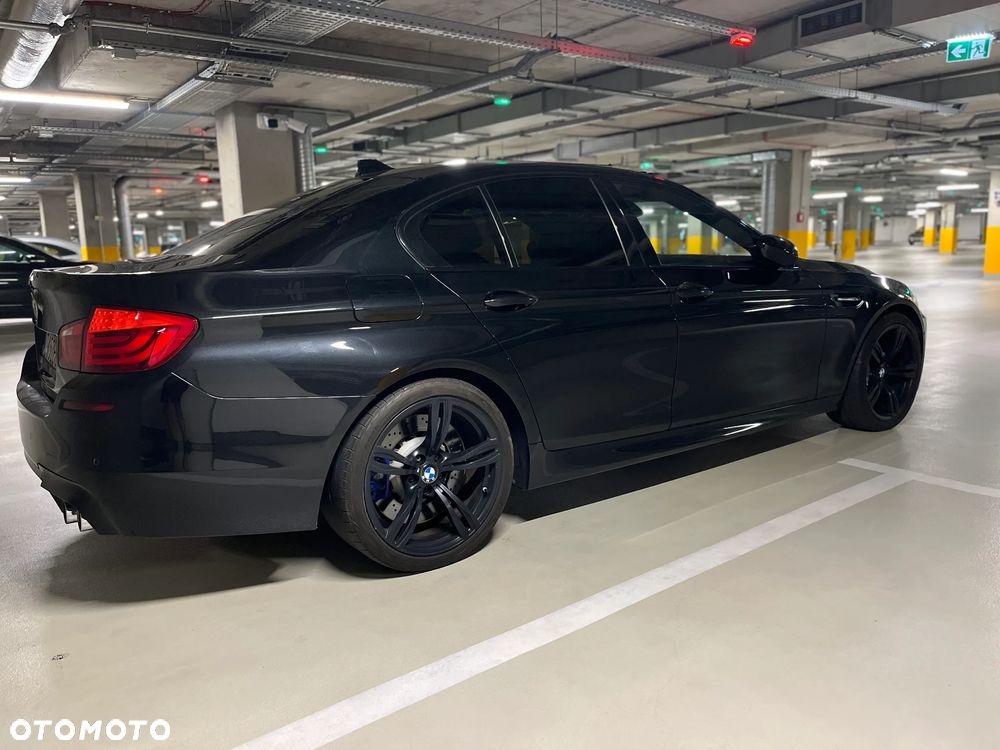 BMW M5 Standard - 5