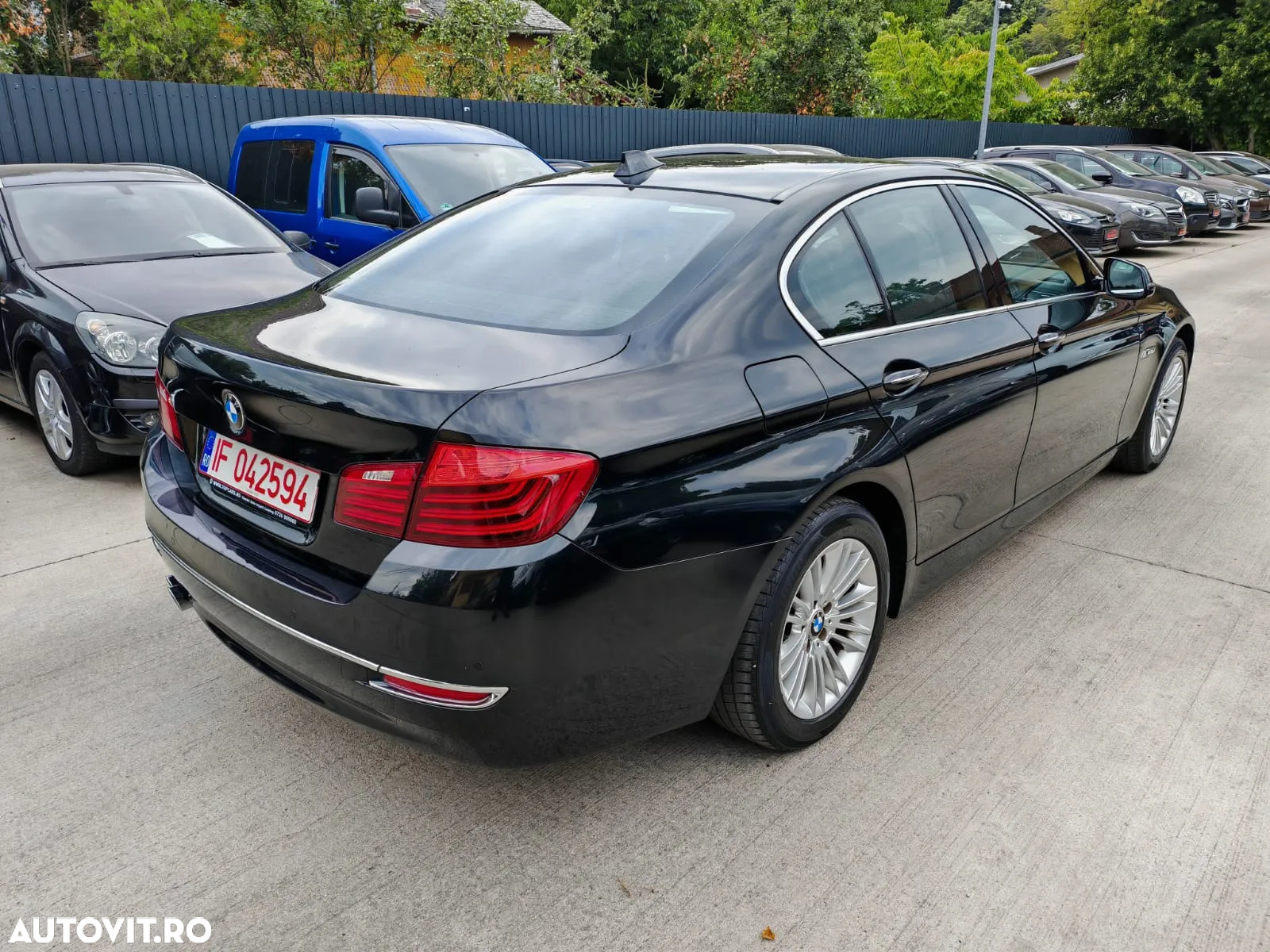 BMW Seria 5 520d Efficient Dynamics Edition Aut. Luxury Line - 3