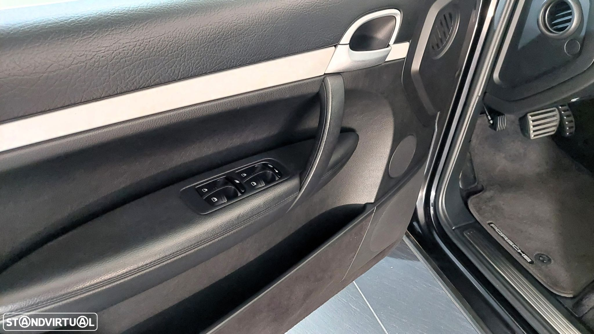 Porsche Cayenne S Tiptronic - 9