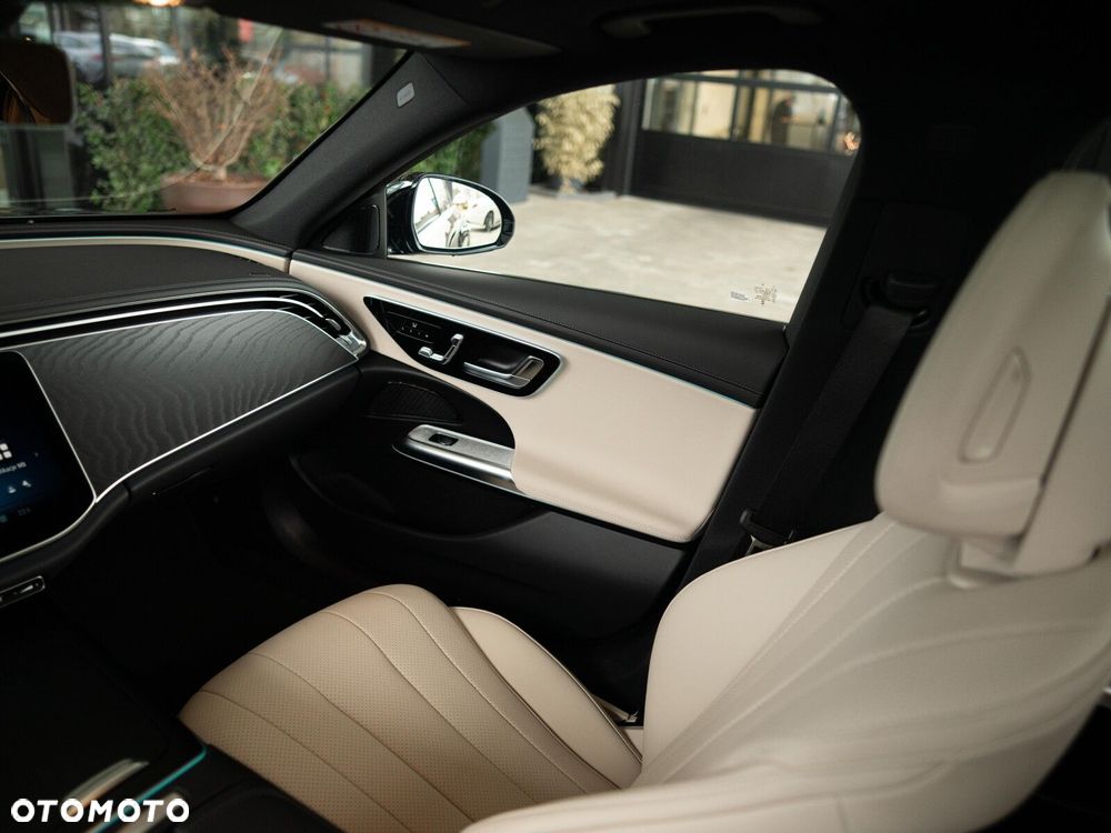 Mercedes-Benz Klasa E - 16