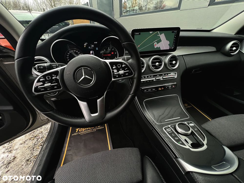 Mercedes-Benz Klasa C 220 d 9G-TRONIC - 32