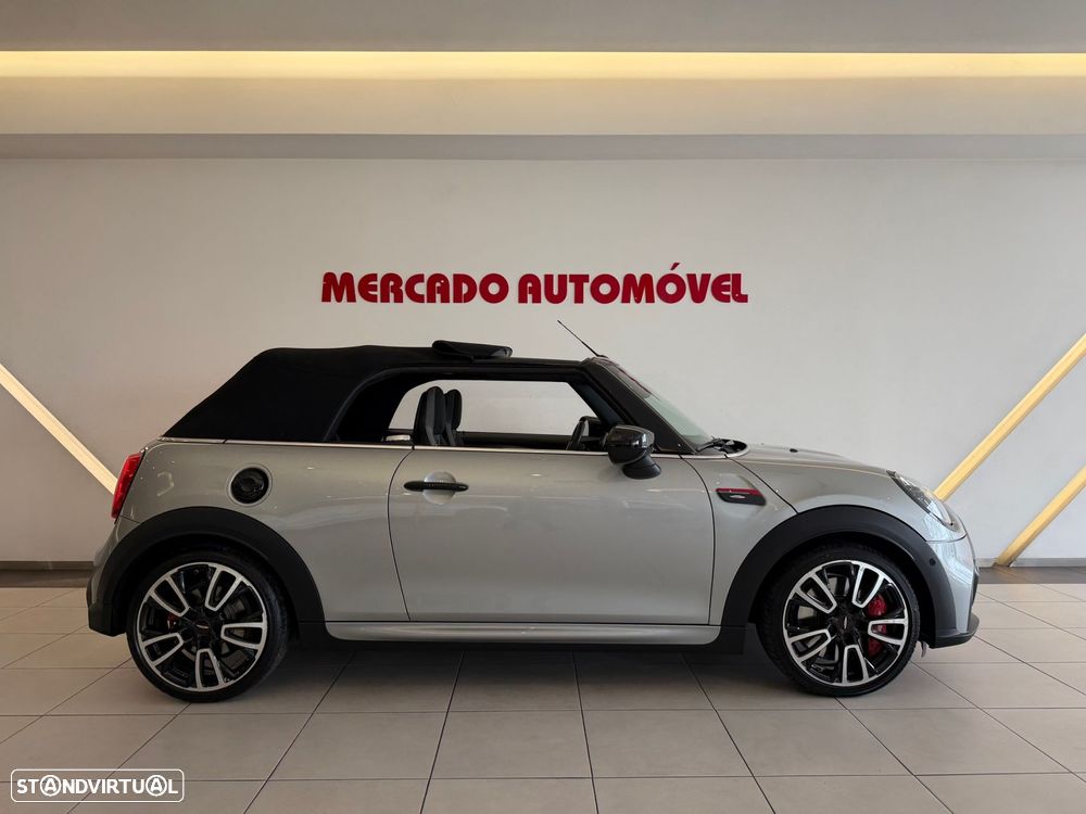 MINI Cabrio John Cooper Works Auto Desportiva - 10