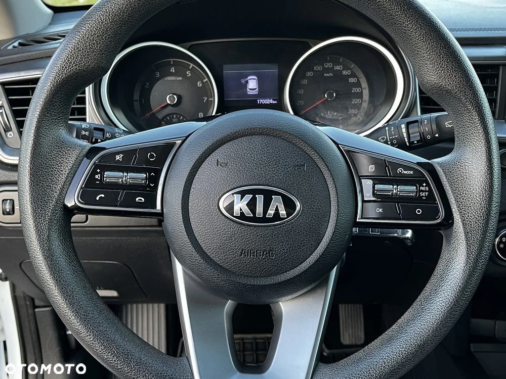 Kia Ceed 1.4 S - 17