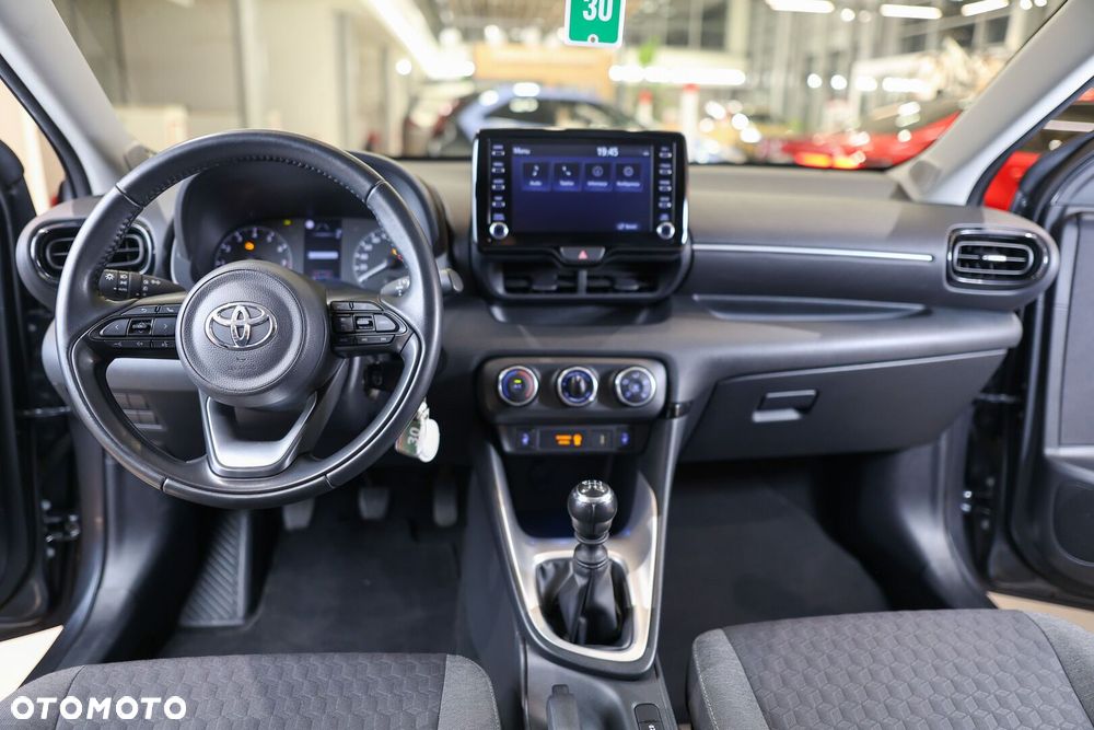 Toyota Yaris - 6