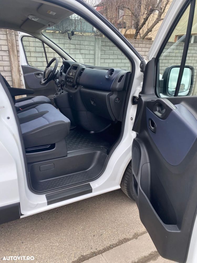 Opel Vivaro - 5