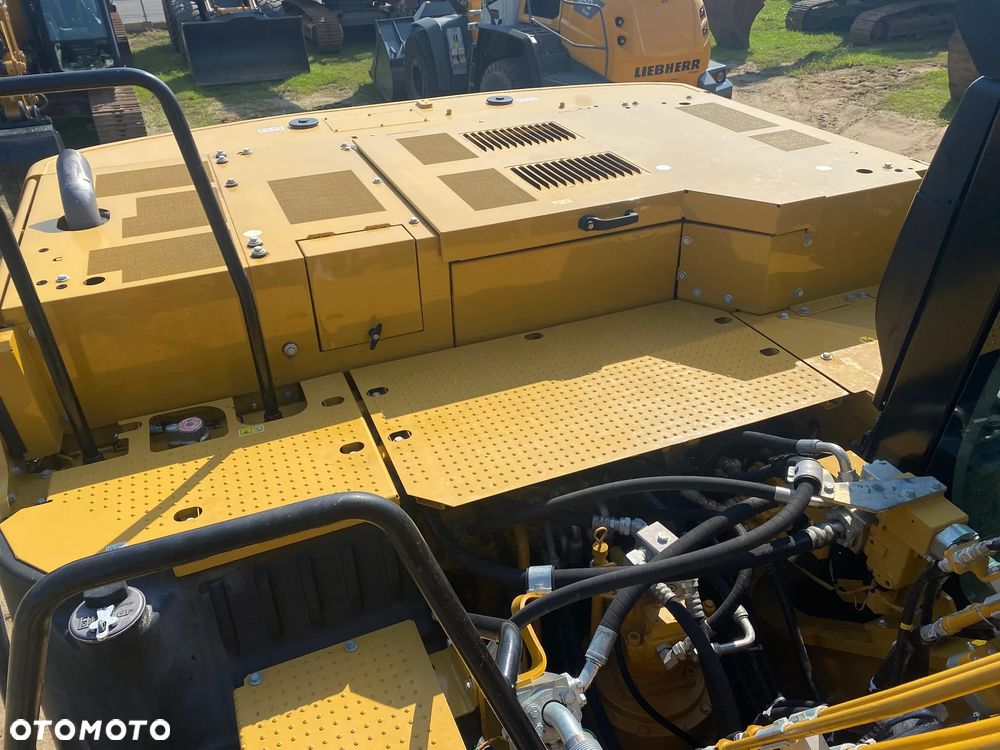 Caterpillar CAT 330 /07B, 2020 ROK, 6000 MTH, Z NIEMIEC, PIĘKNY STAN - 28