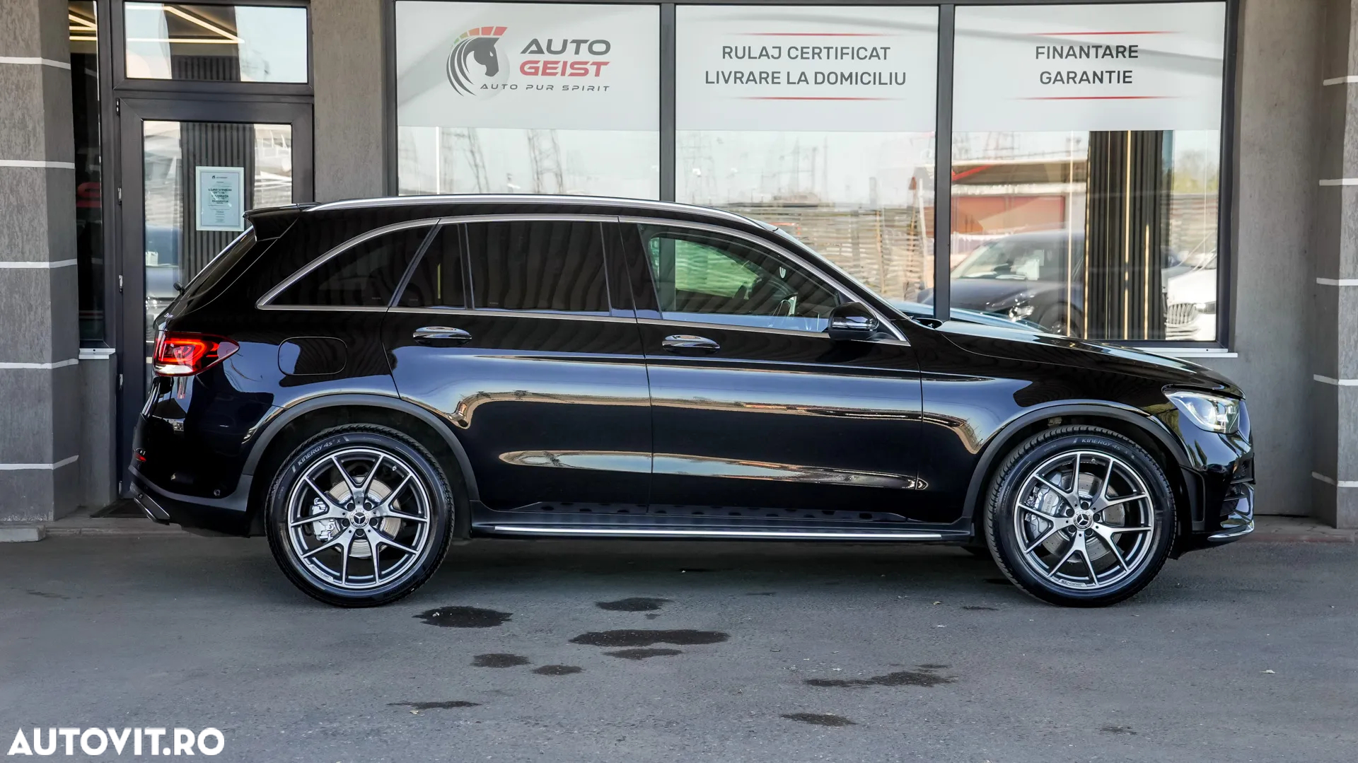 Mercedes-Benz GLC 300 d 4Matic 9G-TRONIC AMG Line - 5