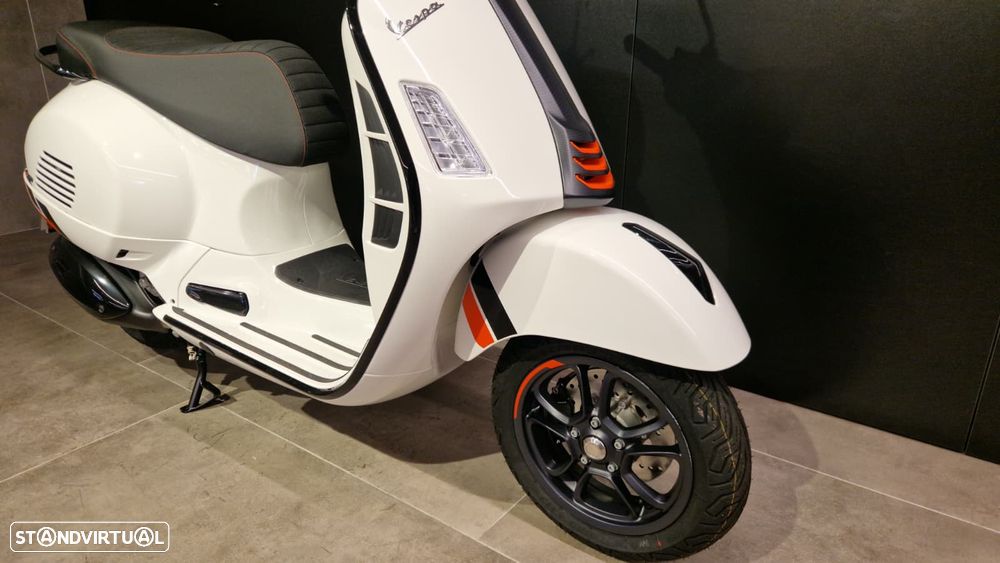Vespa GTS Super - 3