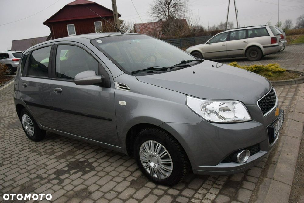 Chevrolet Aveo - 8