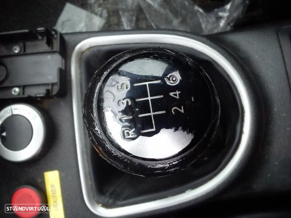 Para peças NISSAN X-Trail (T30) - 13