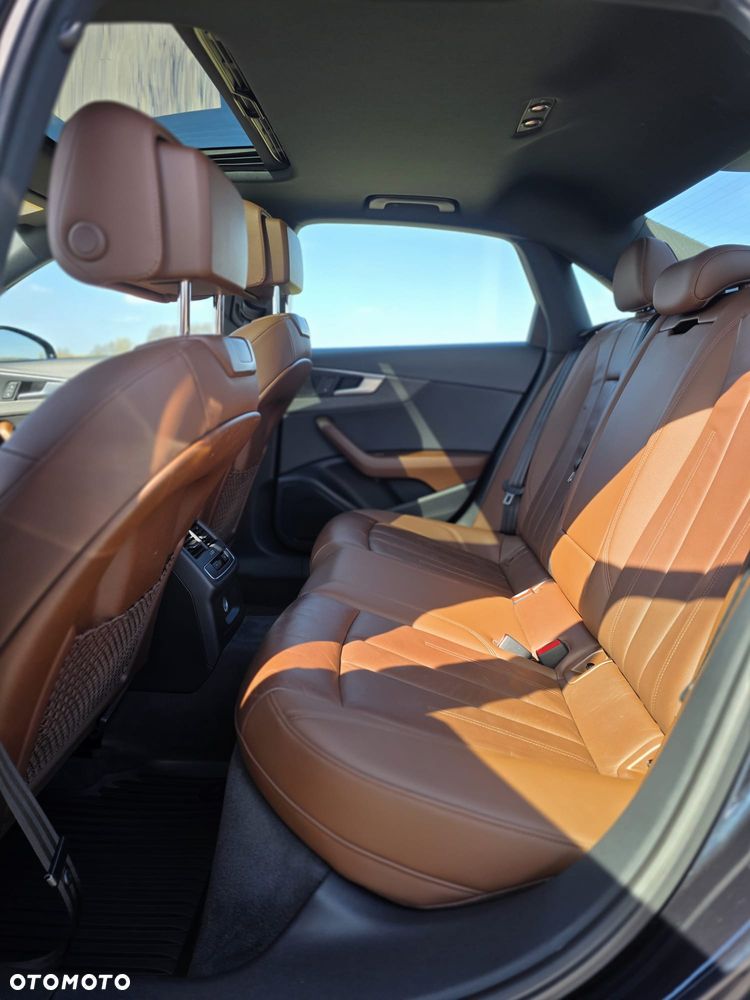 Audi A4 Limousine 2.0 TFSI ultra S tronic design - 6