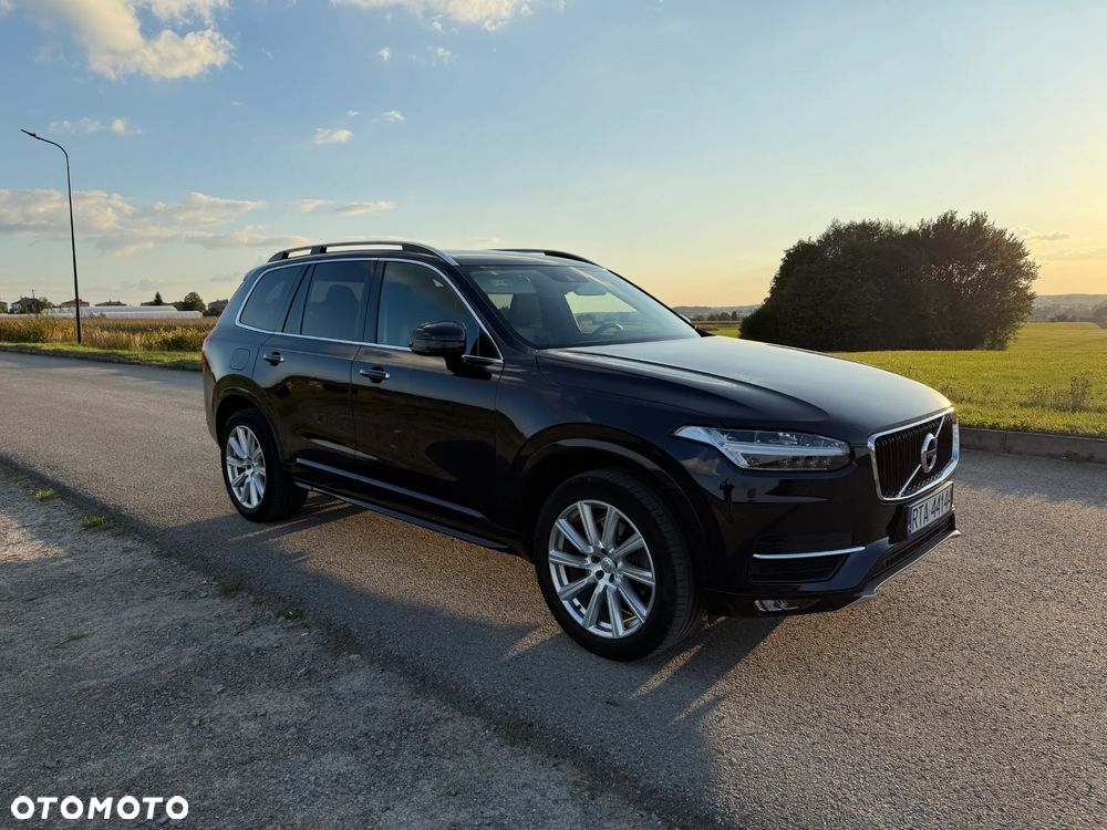 Volvo XC 90 D5 SCR AWD Momentum - 1