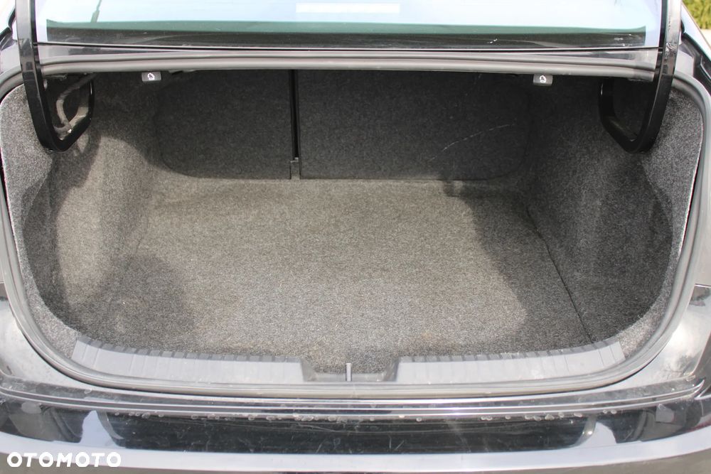 Volkswagen Jetta 1.4 TSI DSG BlueMotion Technology - 31