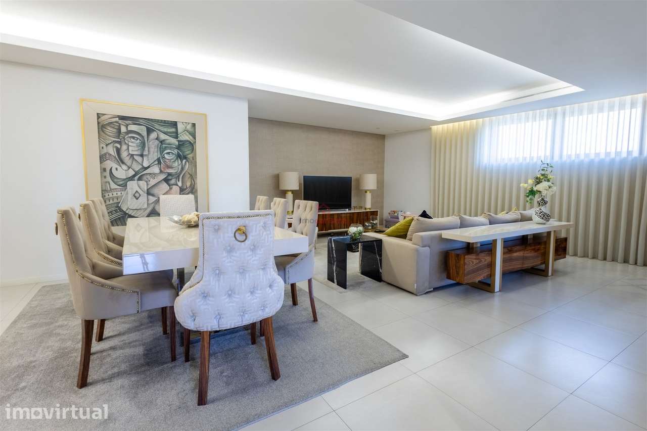Moradia Individual T3 de Luxo em Lordelo, Guimarães - Grande imagem: 2/21