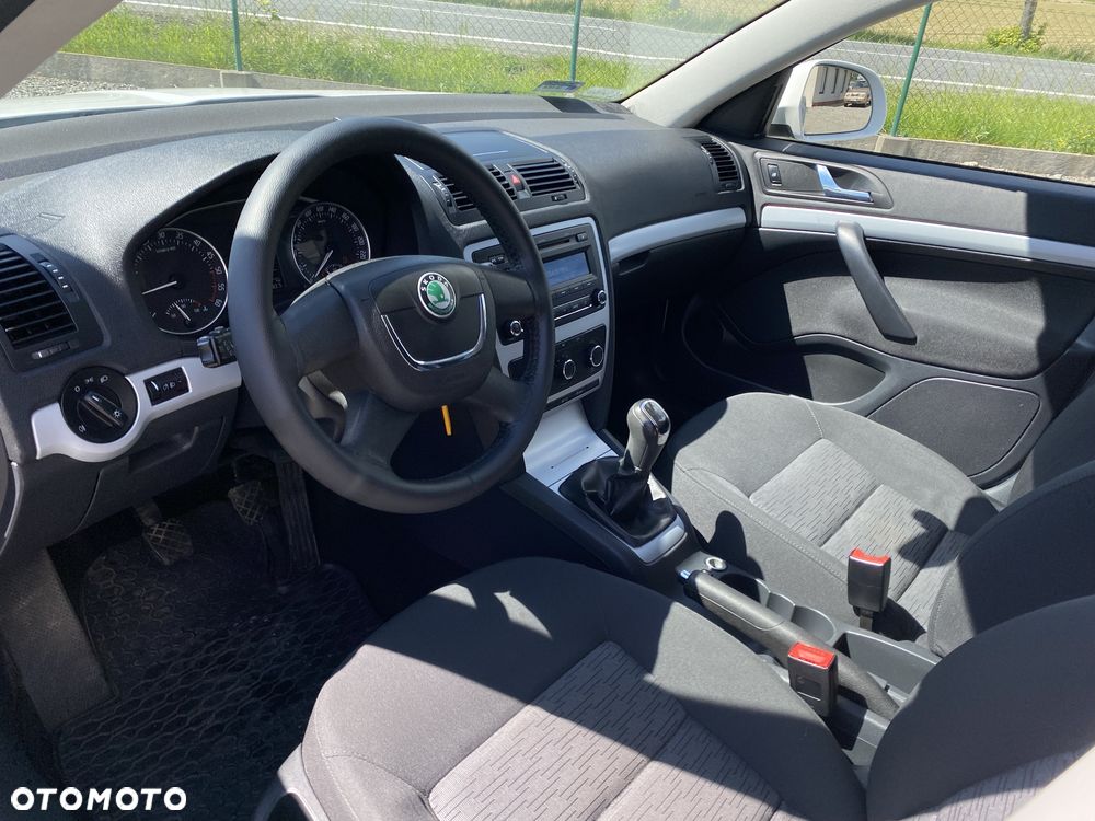 Skoda Octavia - 5