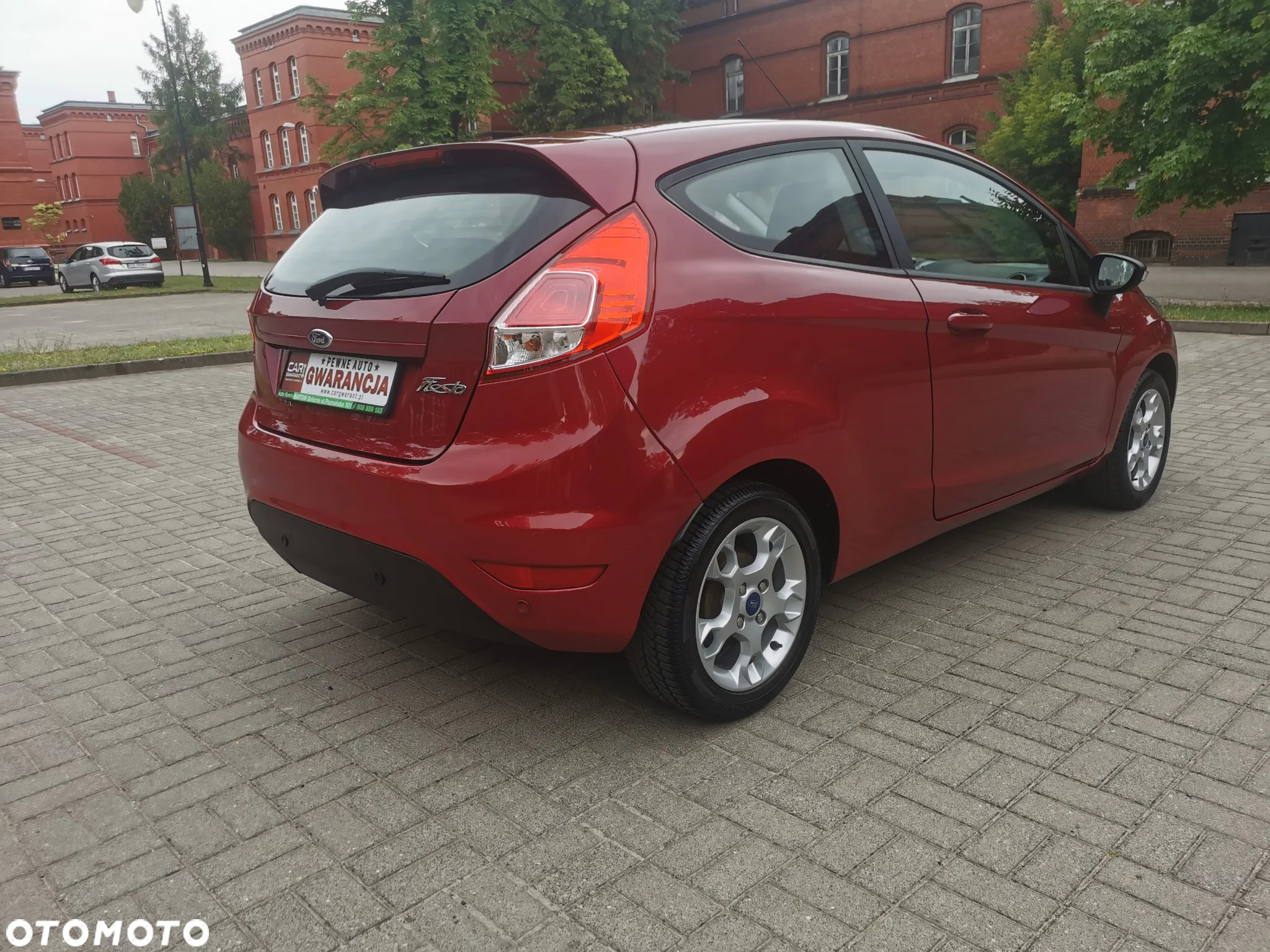 Ford Fiesta 1.25 Celebration - 8