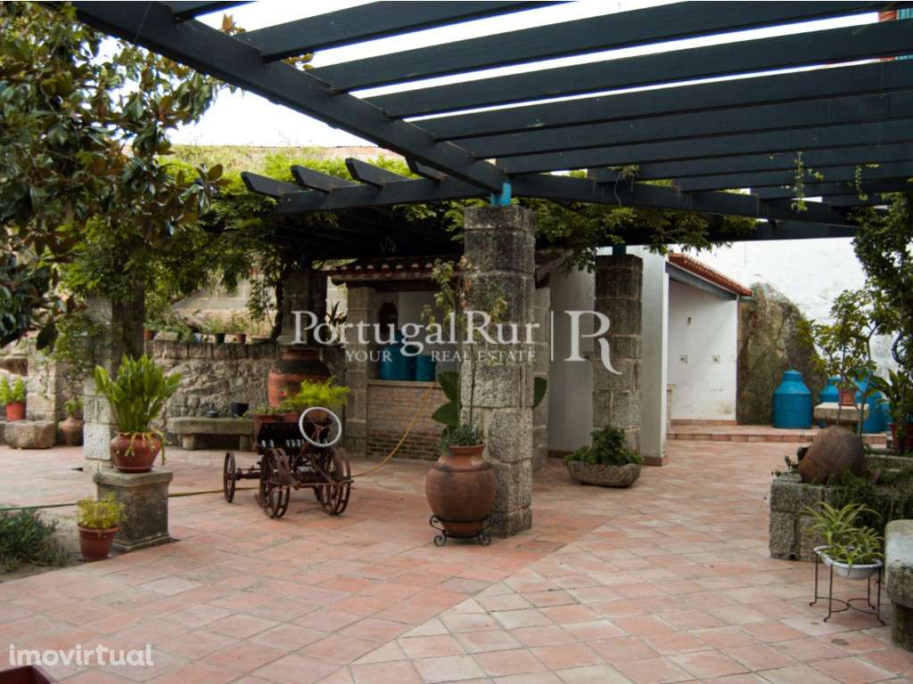 Casa Senhorial com jardim - Grande imagem: 5/35