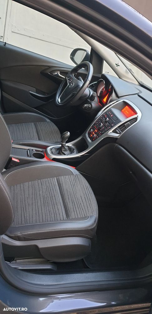 Opel Astra 1.6 CDTI DPF ecoFLEX Sports TourerStart/Stop Edition - 6