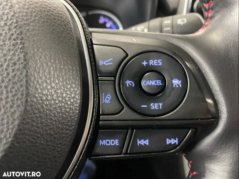 Toyota RAV4 Plug-in-Hybrid - 12