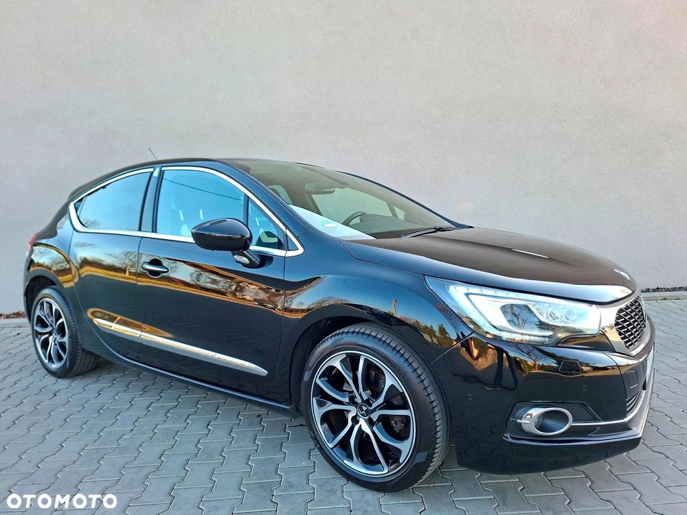 DS Automobiles DS 4 - 10