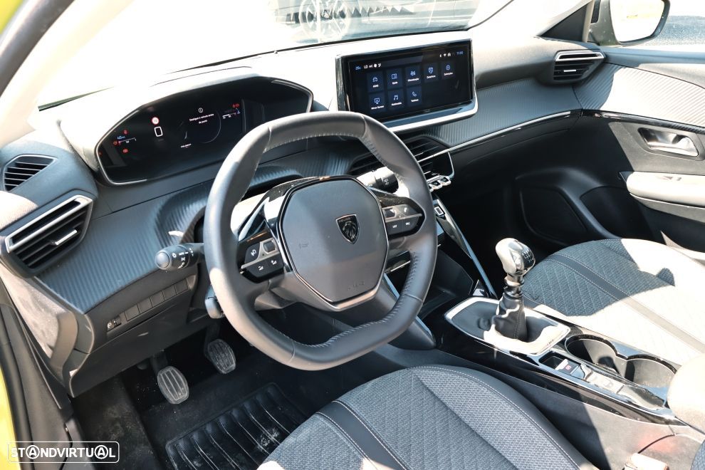 Peugeot 208 1.2 PureTech Allure - 13