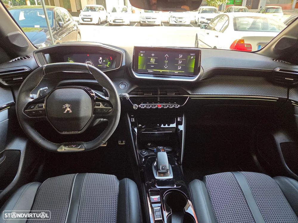 Peugeot 208 1.2 PureTech GT Line EAT8 - 12