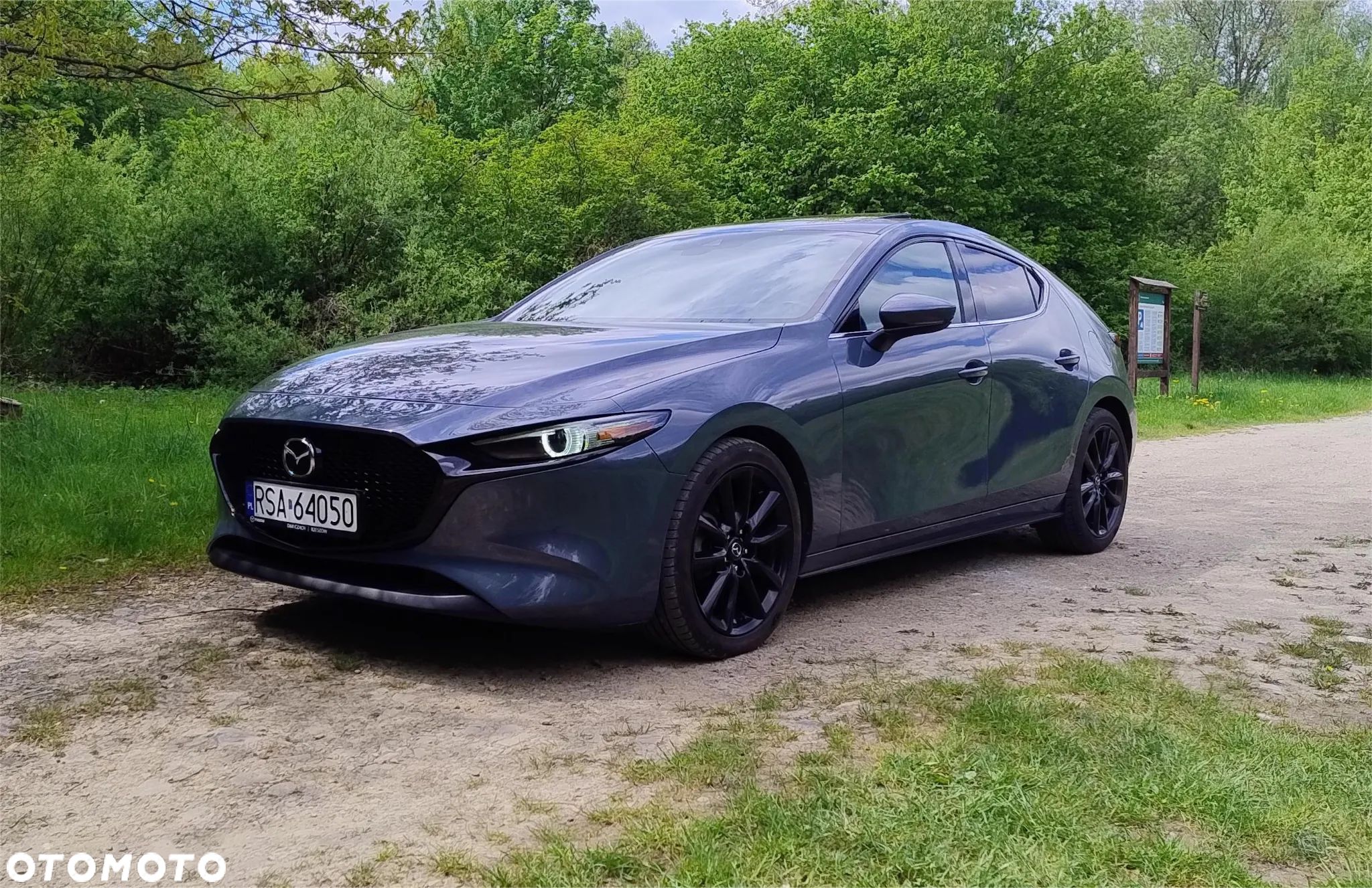 Mazda 3 - 1