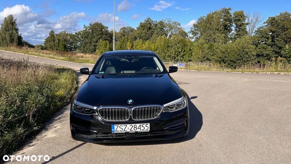 BMW Seria 5 530d xDrive - 3