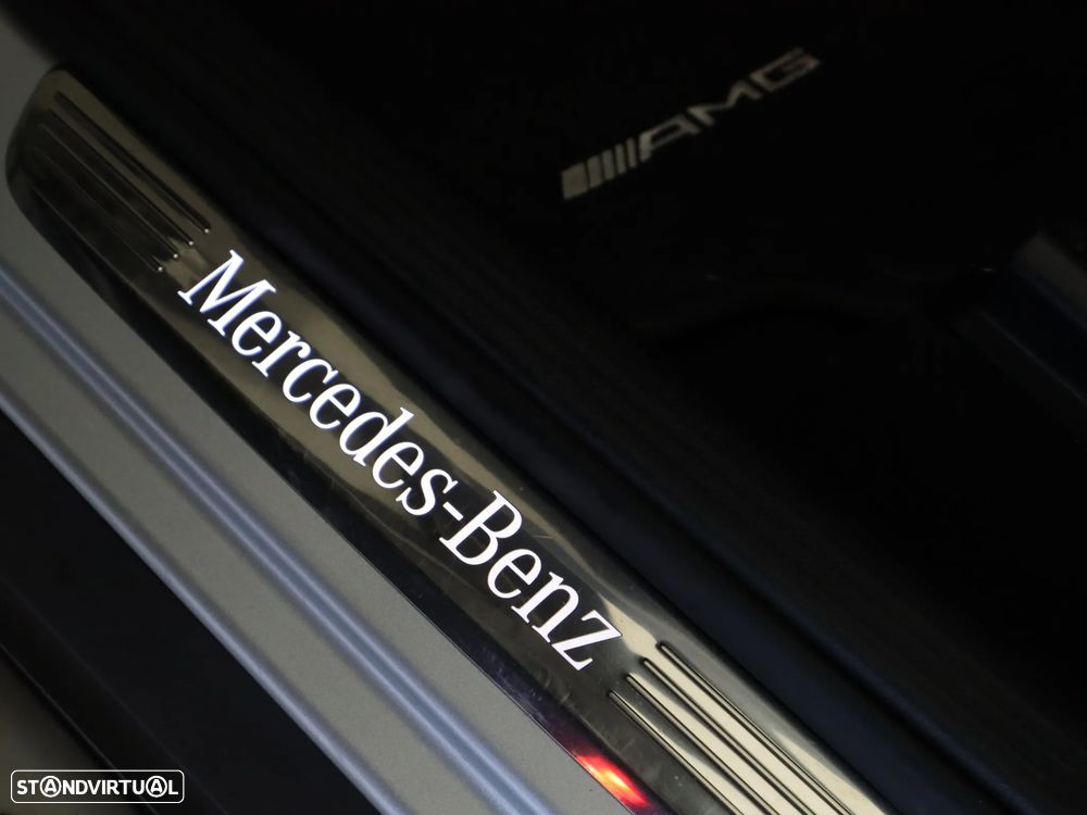 Mercedes-Benz GLC 300 d 4Matic 9G-TRONIC AMG Line - 23