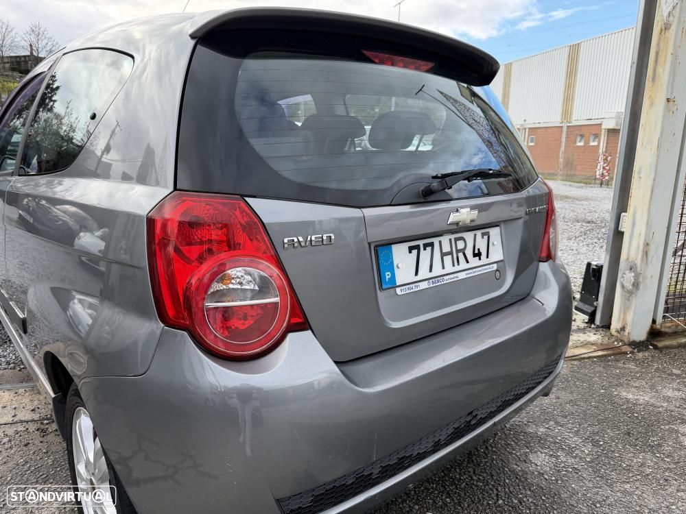 Chevrolet Aveo 1.2 LS - 11