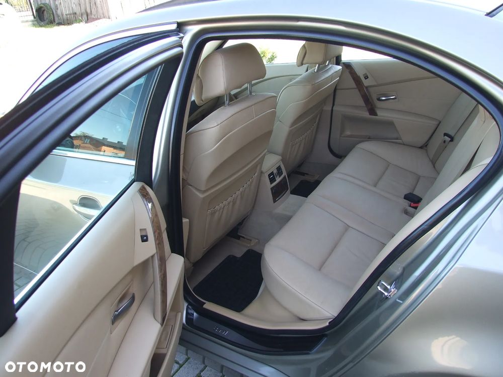 BMW Seria 5 - 31