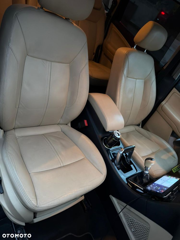 Ford Galaxy 2.0 TDCi Ghia - 16