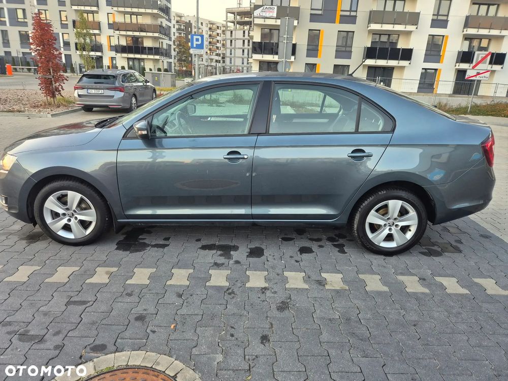 Skoda RAPID 1.6 TDI DPF Ambition - 6