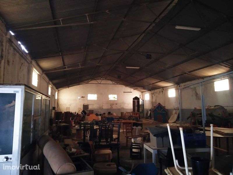 Armazém Estratégico na N125 – Junto à Entrada de Vilamoura - Grande imagem: 2/5