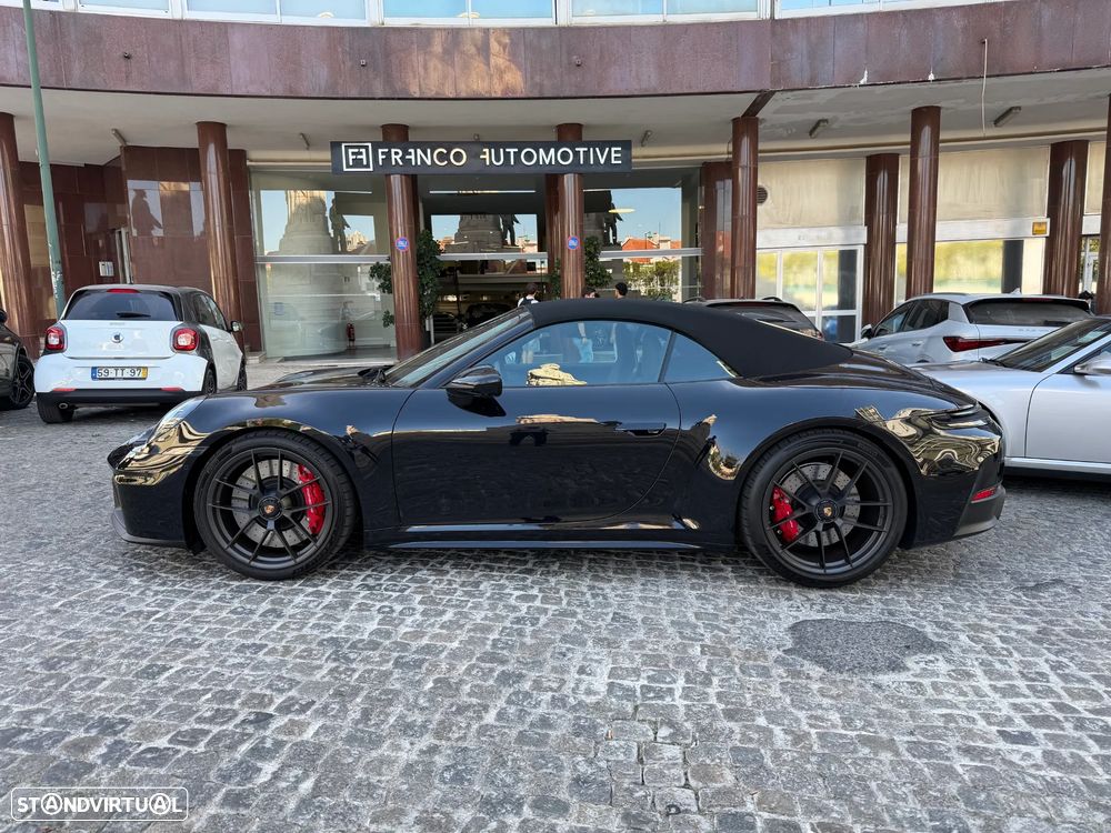 Porsche 911 (992) Carrera GTS - 1