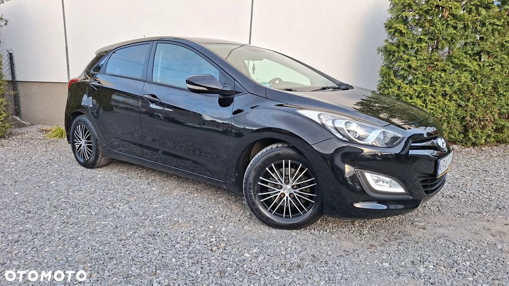 Hyundai i30 1.4 Fifa World Cup Edition - 18