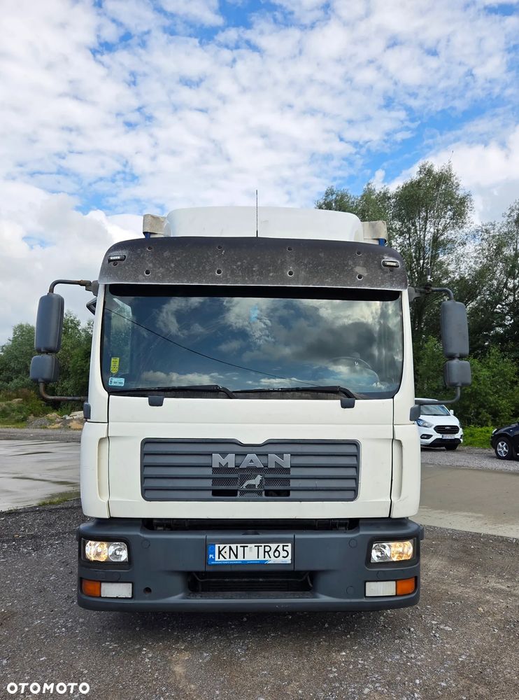 MAN TGL 12.240 - 1