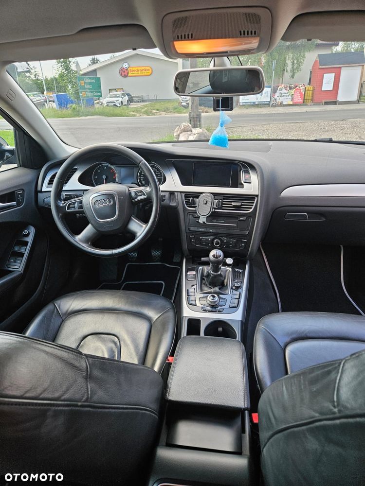 Audi A4 Avant 2.0 TDI DPF - 6